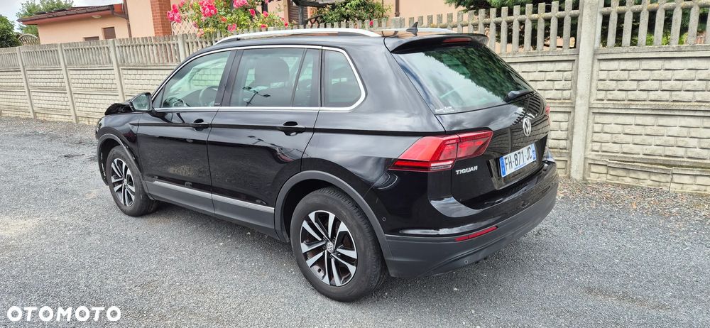 Volkswagen Tiguan - 3