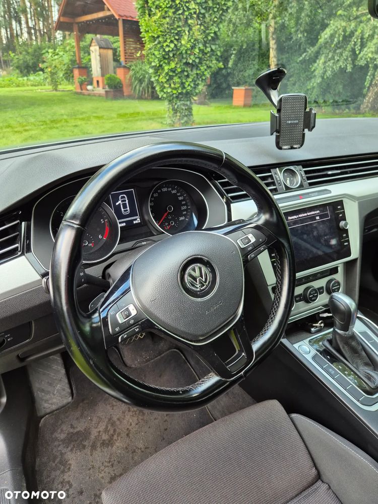 Volkswagen Passat 2.0 TDI (BlueMotion Technology) DSG Comfortline - 15