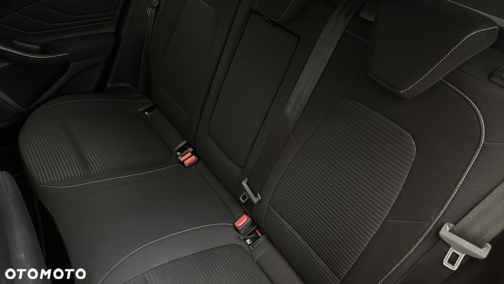 Ford Focus 1.0 EcoBoost mHEV Titanium X - 12