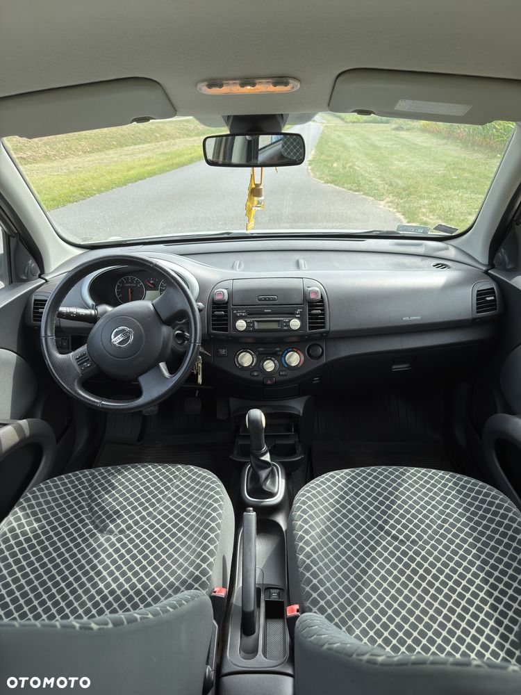 Nissan Micra - 4