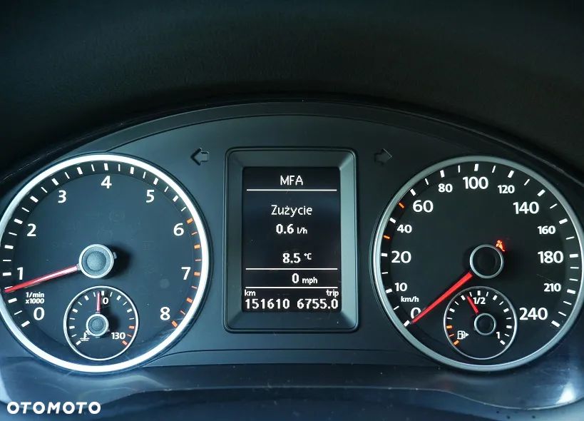 Volkswagen Tiguan - 15