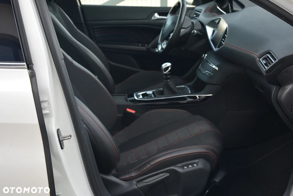 Peugeot 308 BlueHDi 150 Stop & Start GT-Line Edition - 30