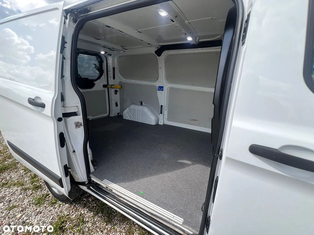 Ford Transit Custom - 9