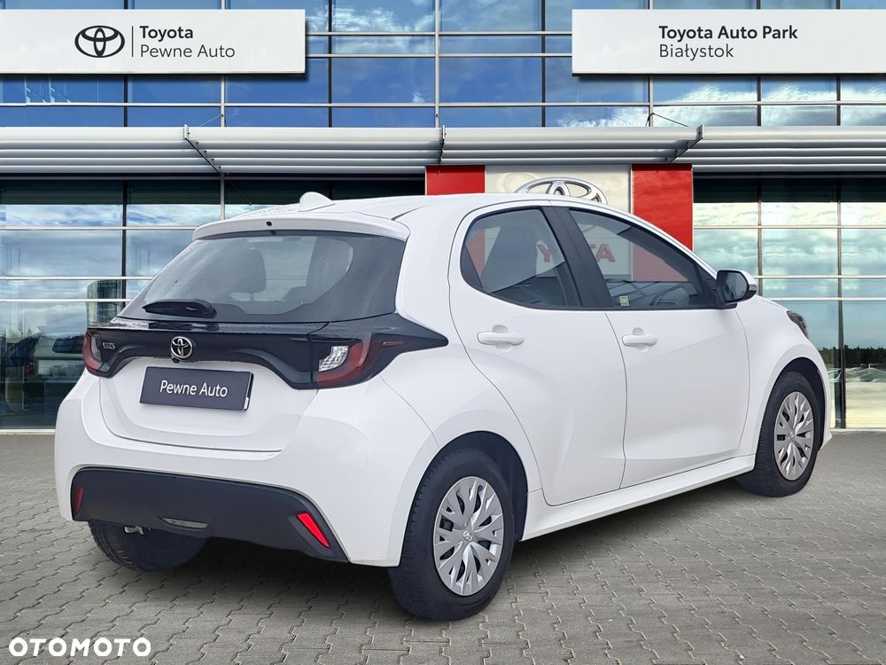 Toyota Yaris - 5