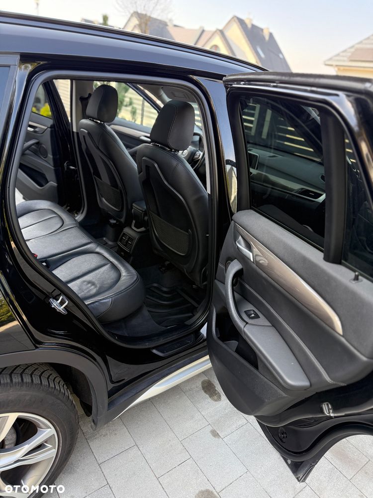 BMW X1 sDrive18d - 22