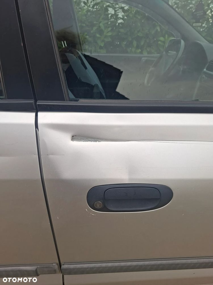 Mitsubishi Space Star - 6