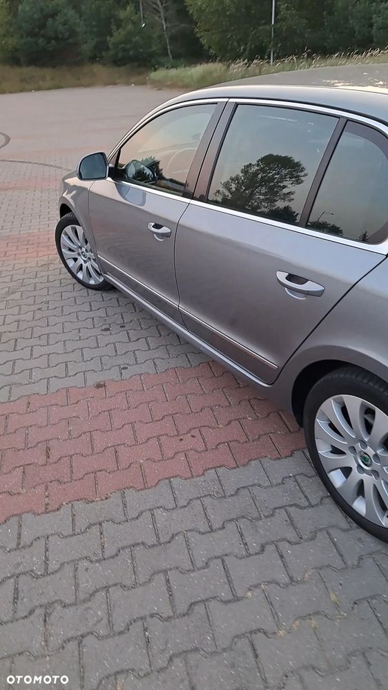 Skoda Superb 1.6 TDI Platinum - 3