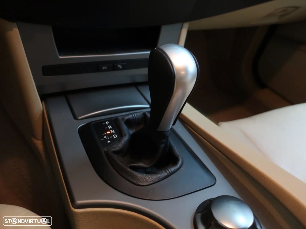 BMW 525 dA Touring - 19