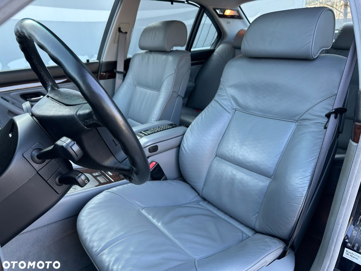 BMW Seria 7 750i - 20