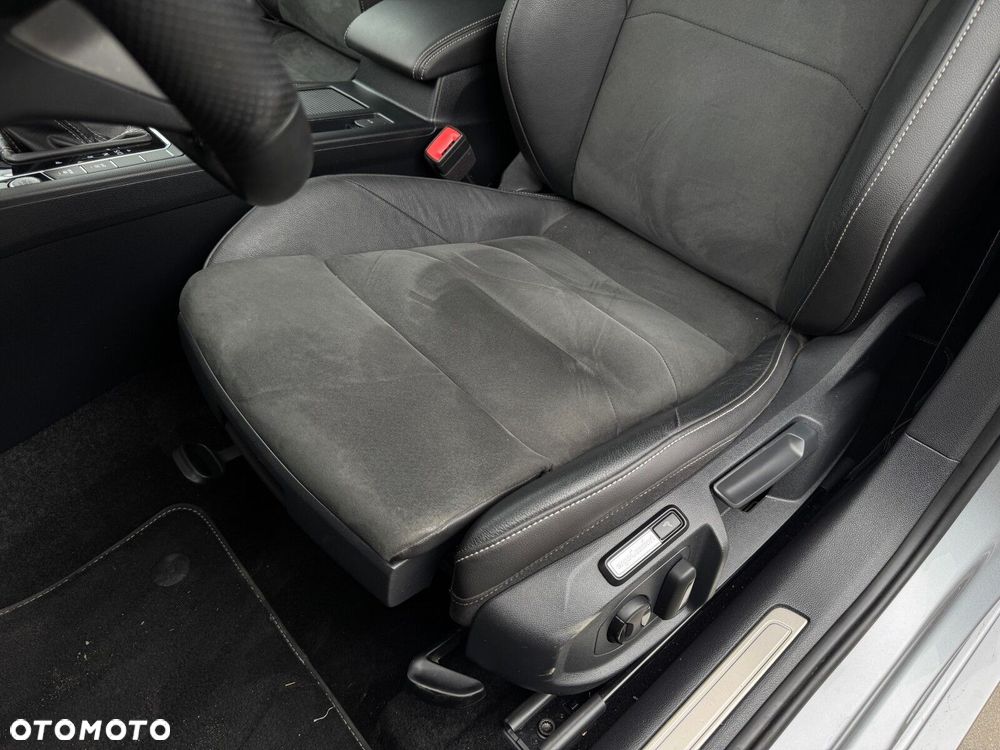Volkswagen Arteon 2.0 TSI R-Line DSG - 13