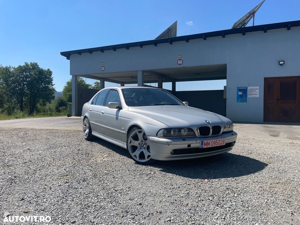 BMW Seria 5 520d Touring - 1