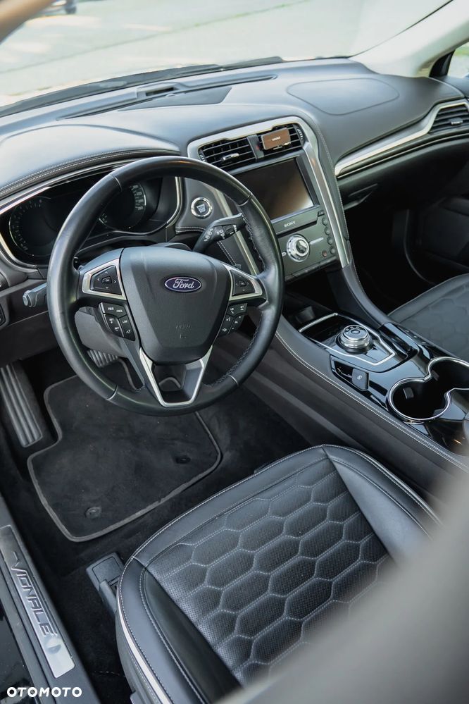 Ford Mondeo 2.0 EcoBlue Vignale AWD - 21