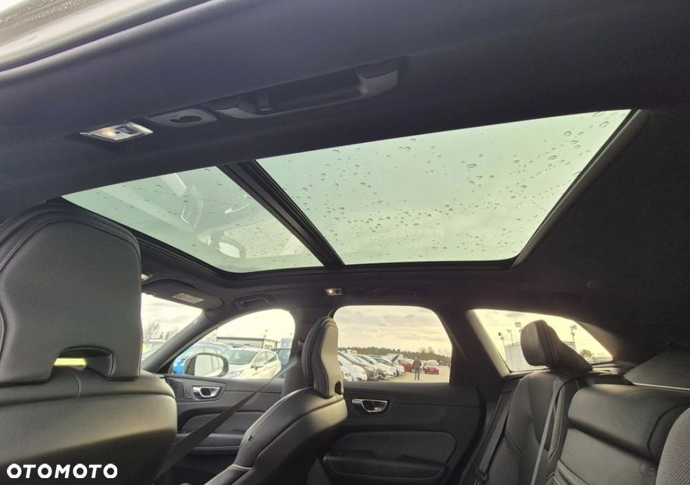 Volvo XC 60 B4 D Geartronic RDesign - 10