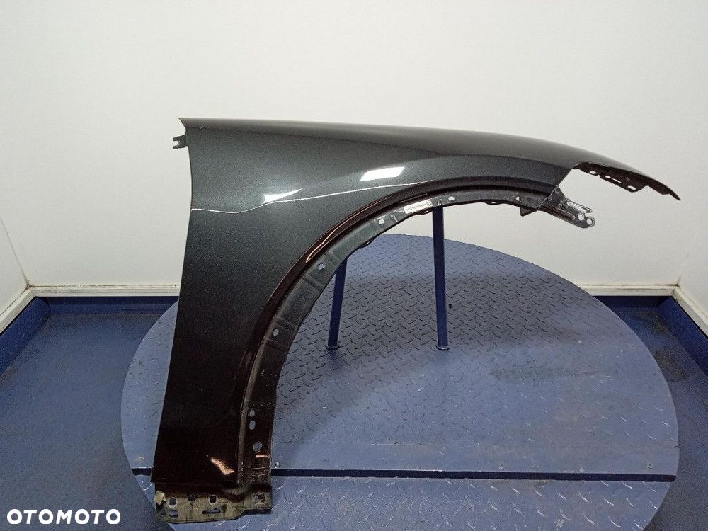 FORD MUSTANG MACH-E BŁOTNIK PRZÓD PRAWY PRZEDNI - 1