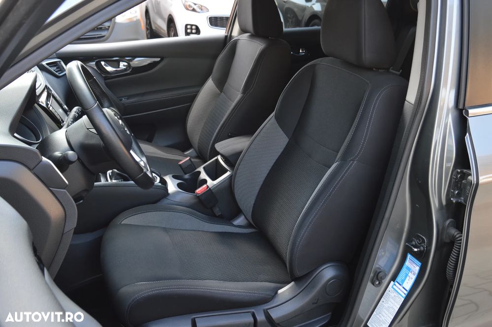 Nissan Qashqai 1.6 DCI Xtronic ACENTA - 10