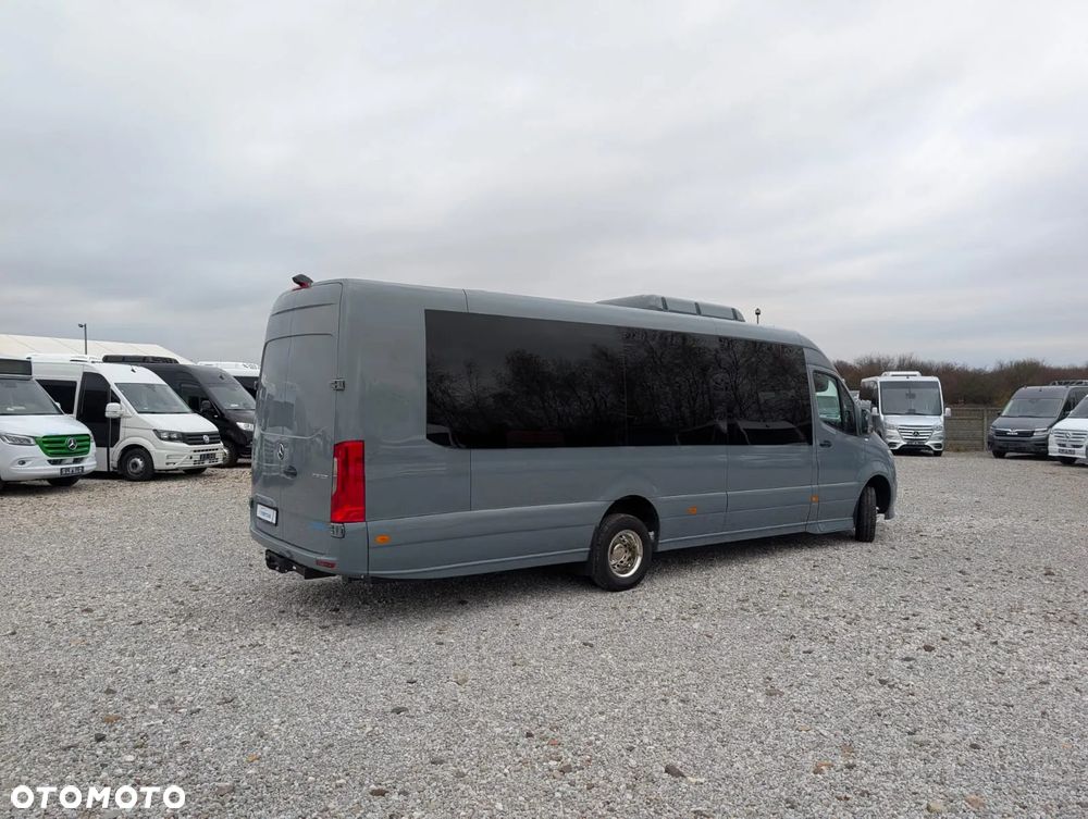 Mercedes-Benz Sprinter 519 - 4