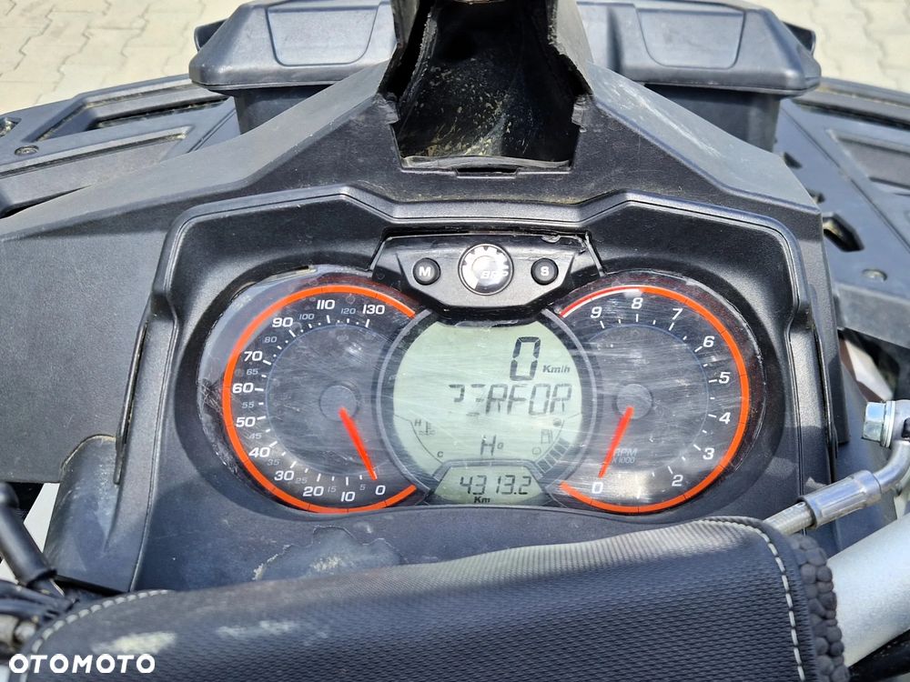 Can-Am Outlander Max - 2