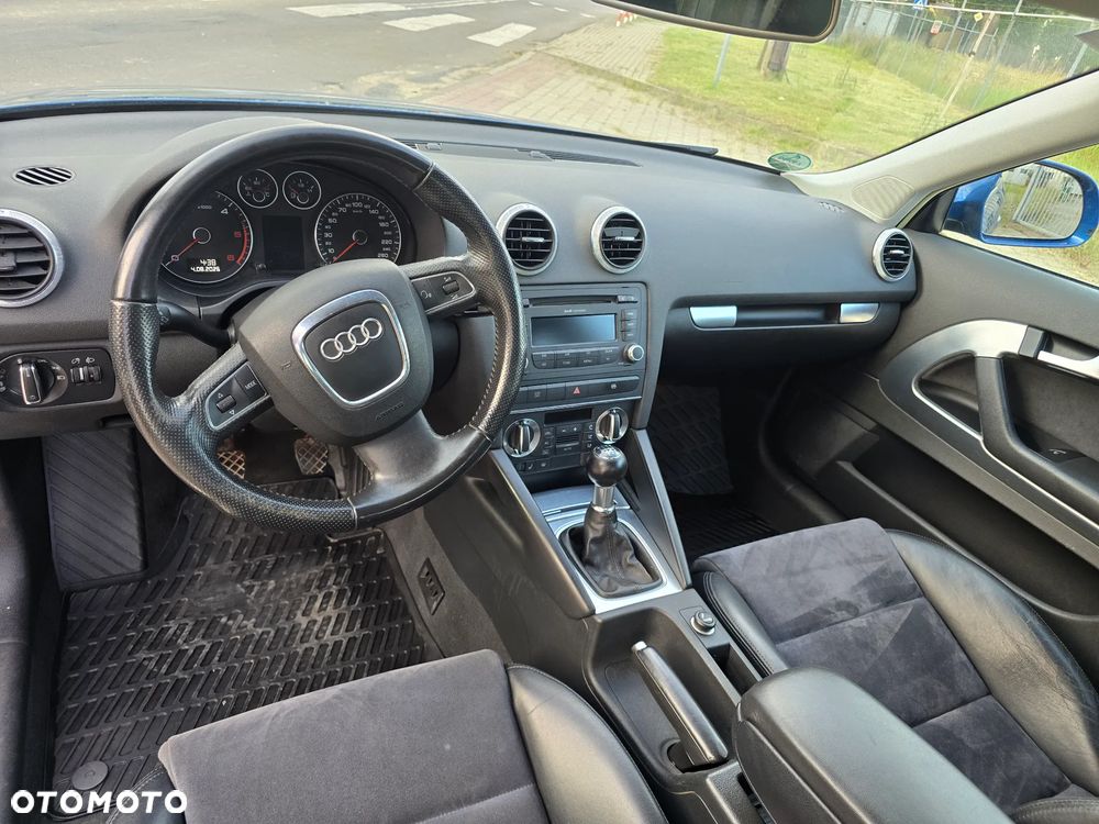 Audi A3 3-drzwiowe 2.0 TDI Ambition - 16