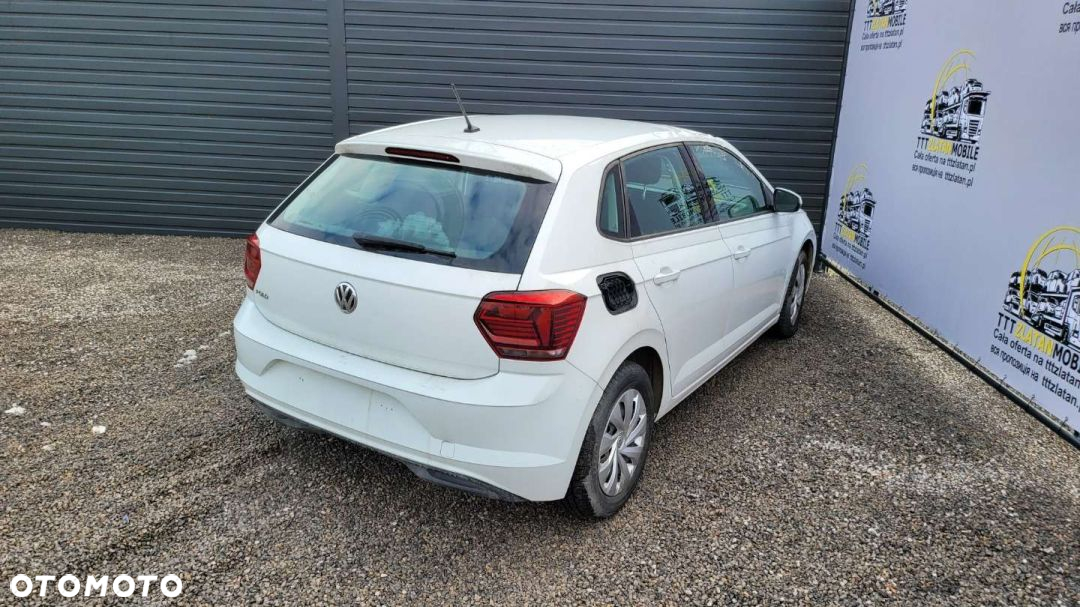 Volkswagen Polo - 3
