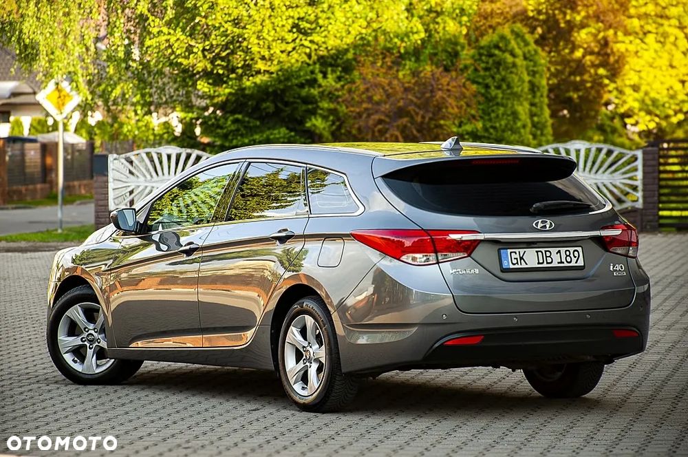 Hyundai i40 i40cw 1.7 CRDi Automatik Fifa World Cup Edition - 8