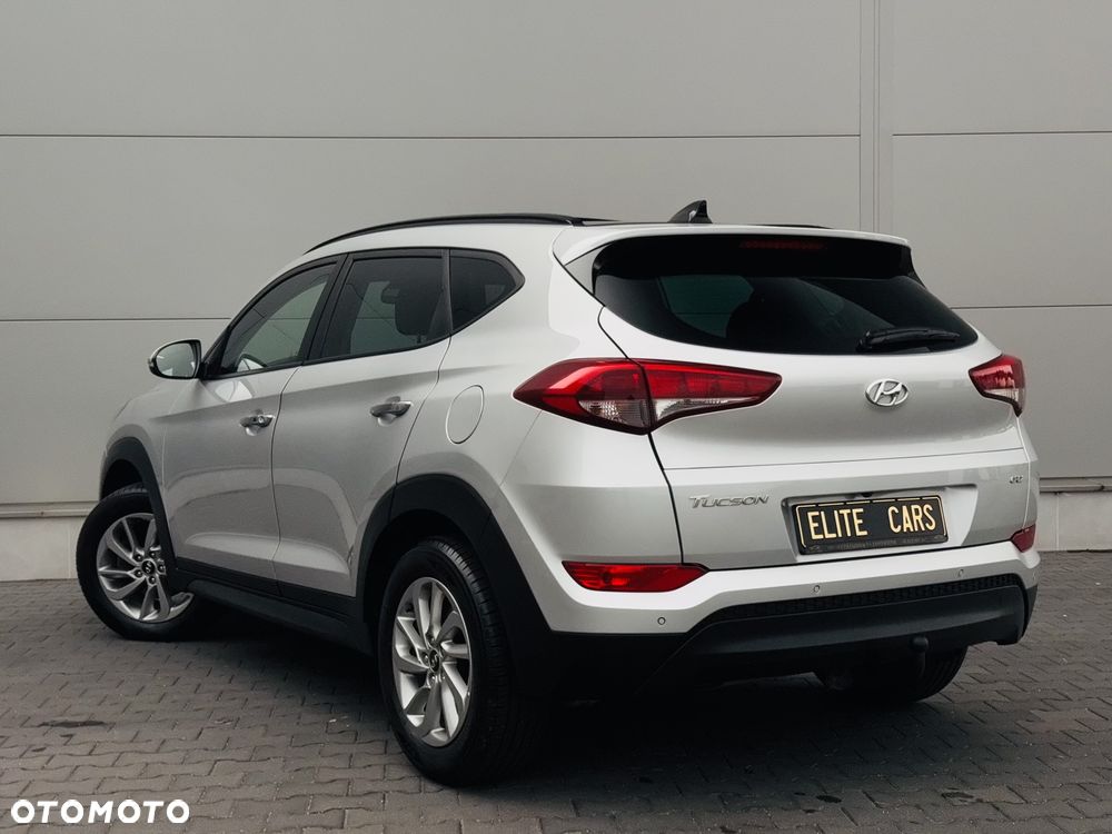 Hyundai Tucson blue 1.7 CRDi 2WD Advantage - 24