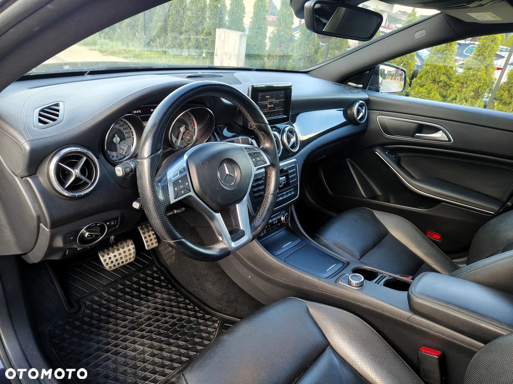 Mercedes-Benz CLA 200 7G-DCT Edition 1 - 13