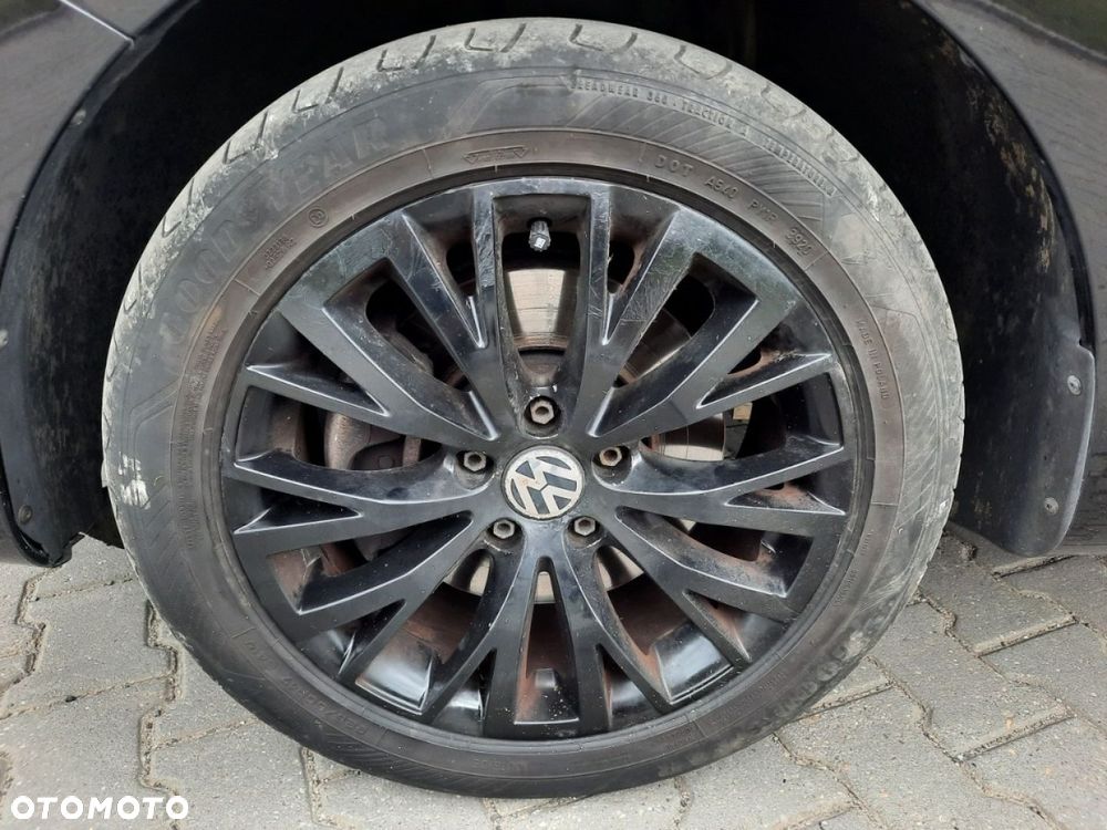 Volkswagen Sharan - 12
