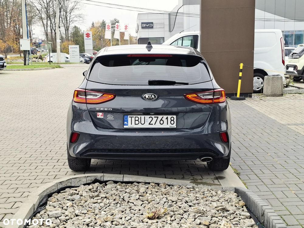 Kia Ceed 1.4 T-GDI M - 6