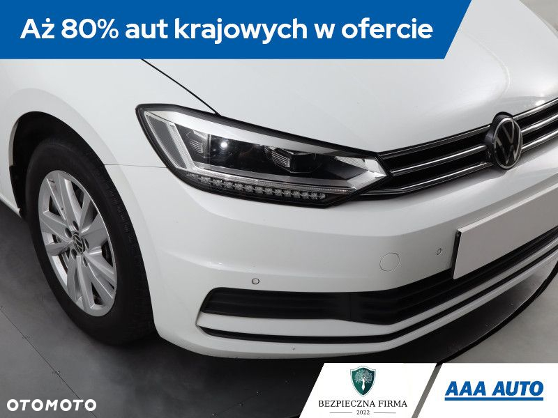 Volkswagen Touran - 21