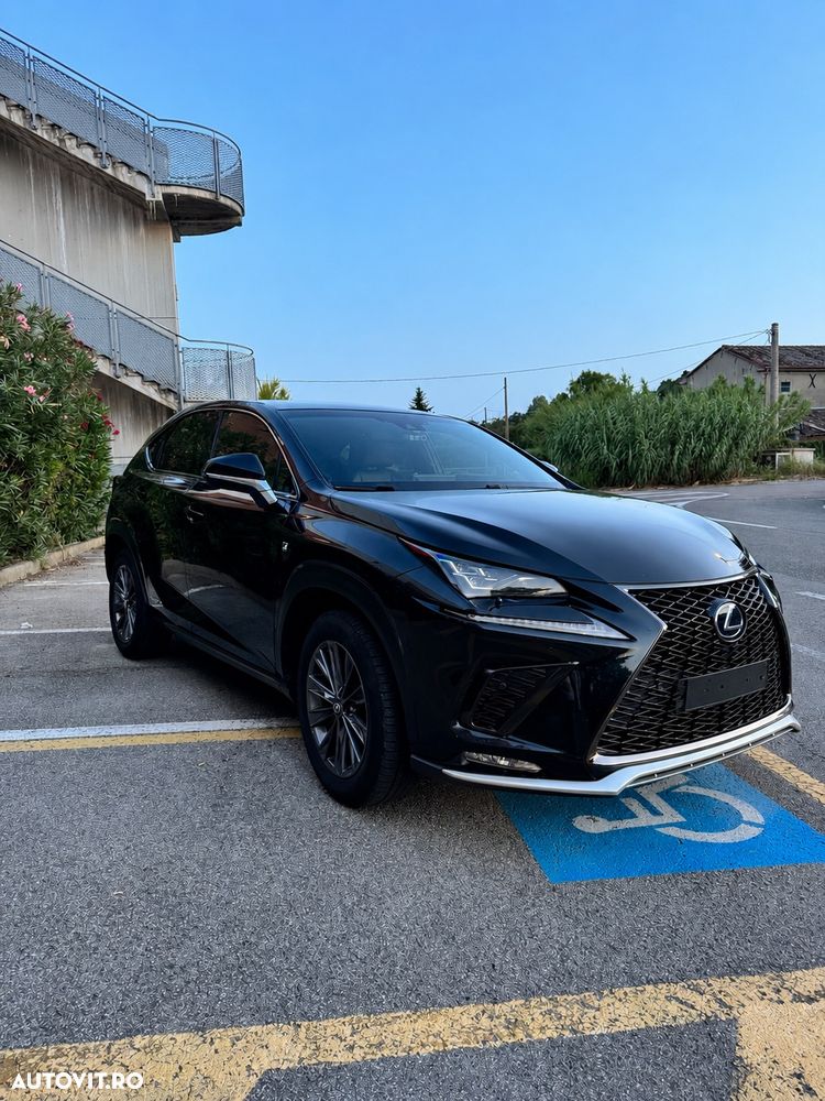 Lexus Seria NX 300h AWD F Sport - 2