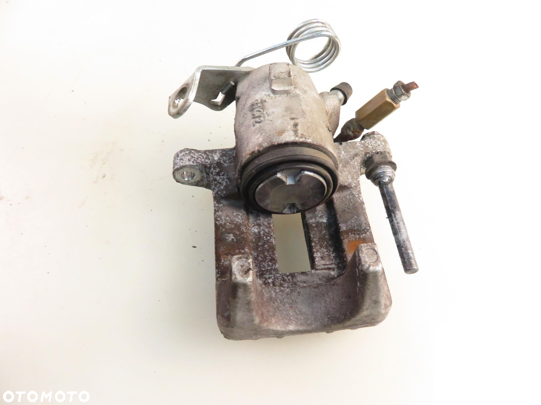 ZACISK LEWY TYŁ SEAT TOLEDO II (1M2) 1.8 20V 125 - AGN 820135 - 6