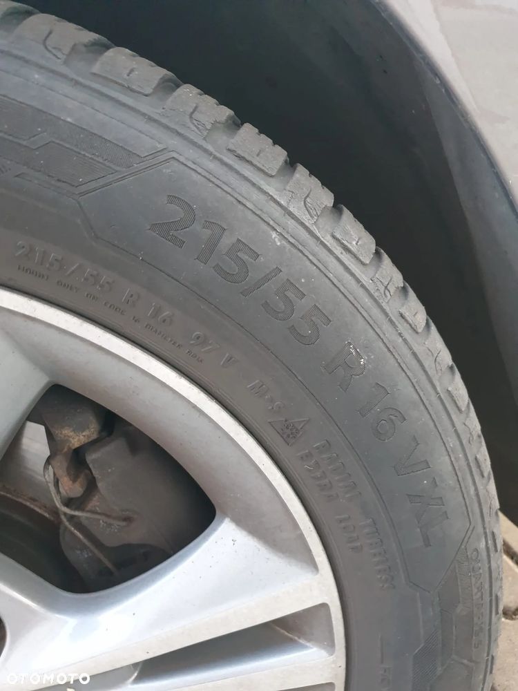 Koła Wielosezonowe Felgi Aluminiowe Ford Focus MK3 215/55 R16 ET50 opony Barum 5mm - 6