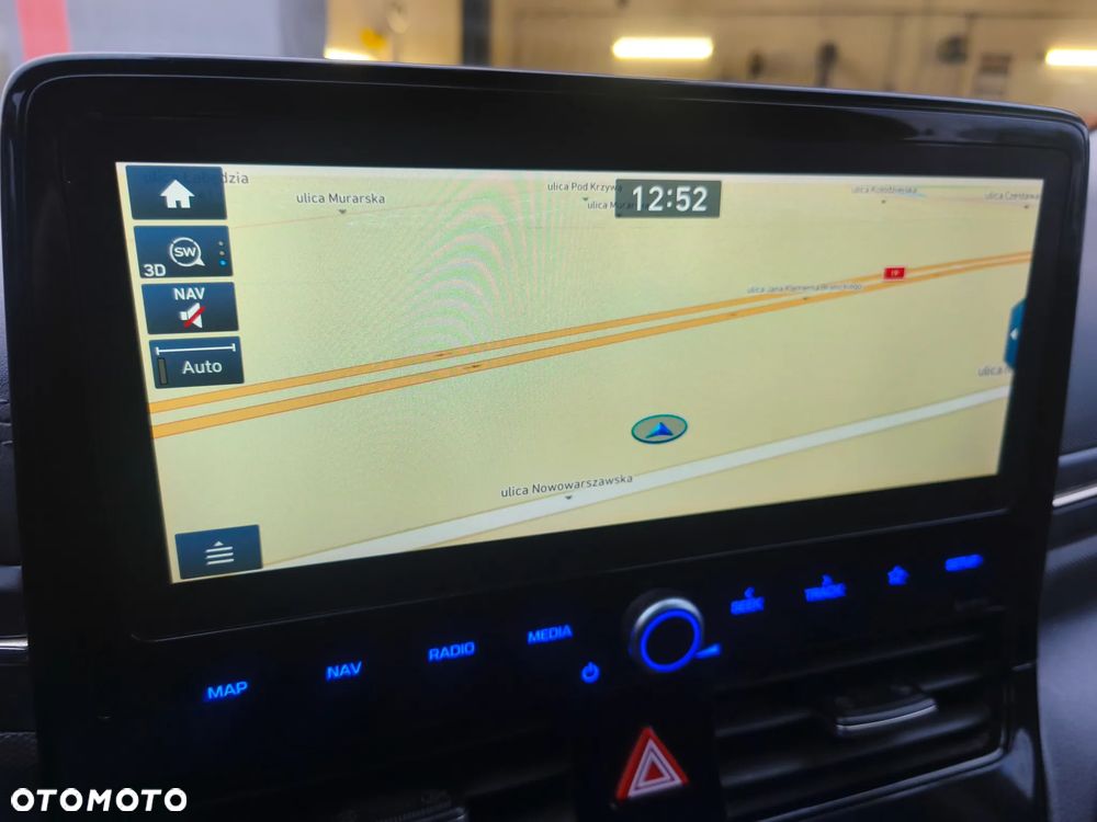 Hyundai IONIQ Hybrid Business - 15