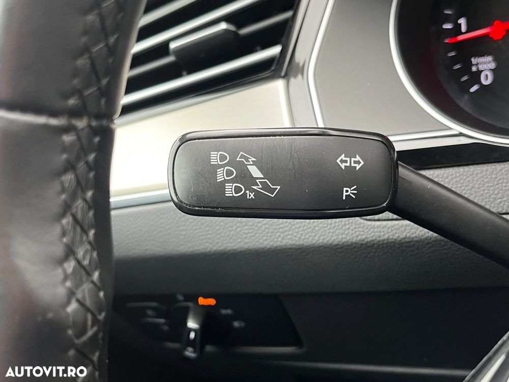 Volkswagen Passat - 18