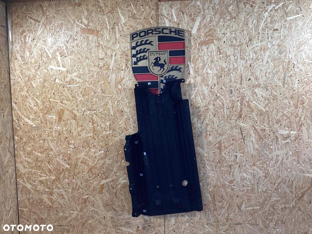 PORSCHE MACAN OSLONA PODWOZIA PRAWA 95B825206D