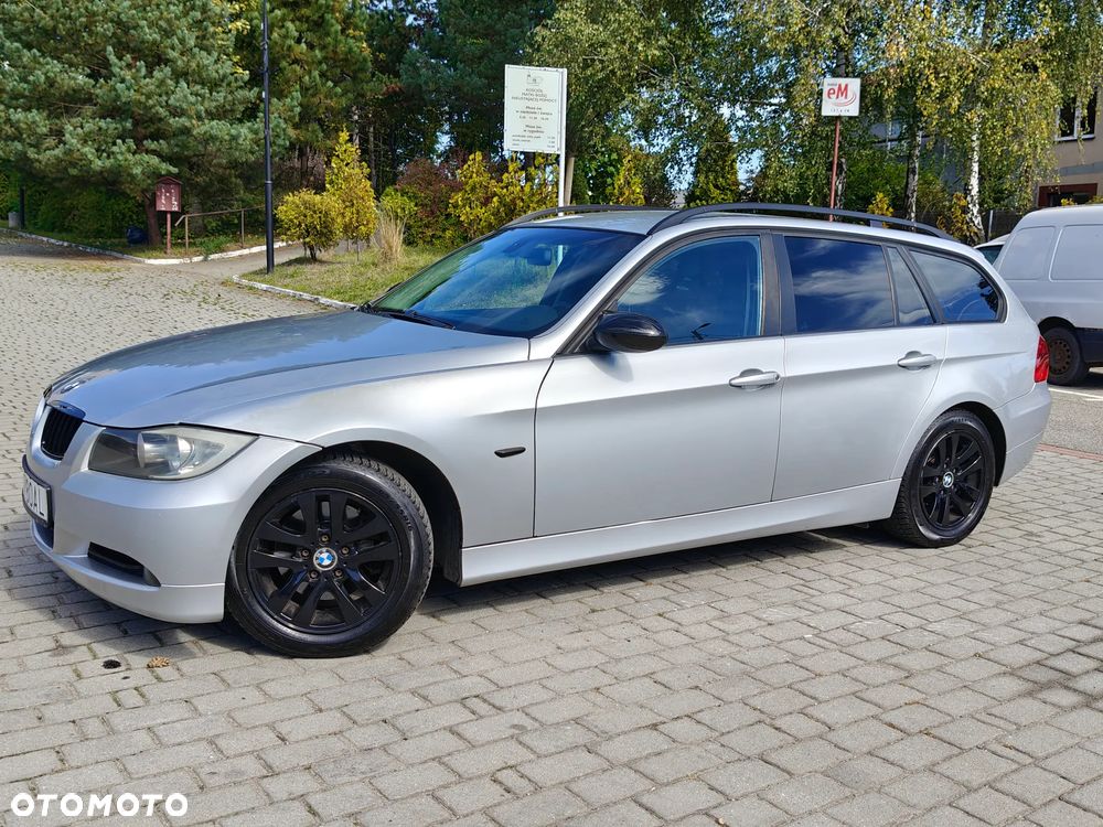BMW Seria 3 318d DPF - 20
