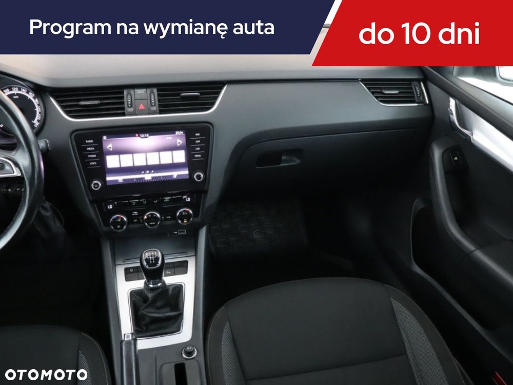 Skoda Octavia - 10