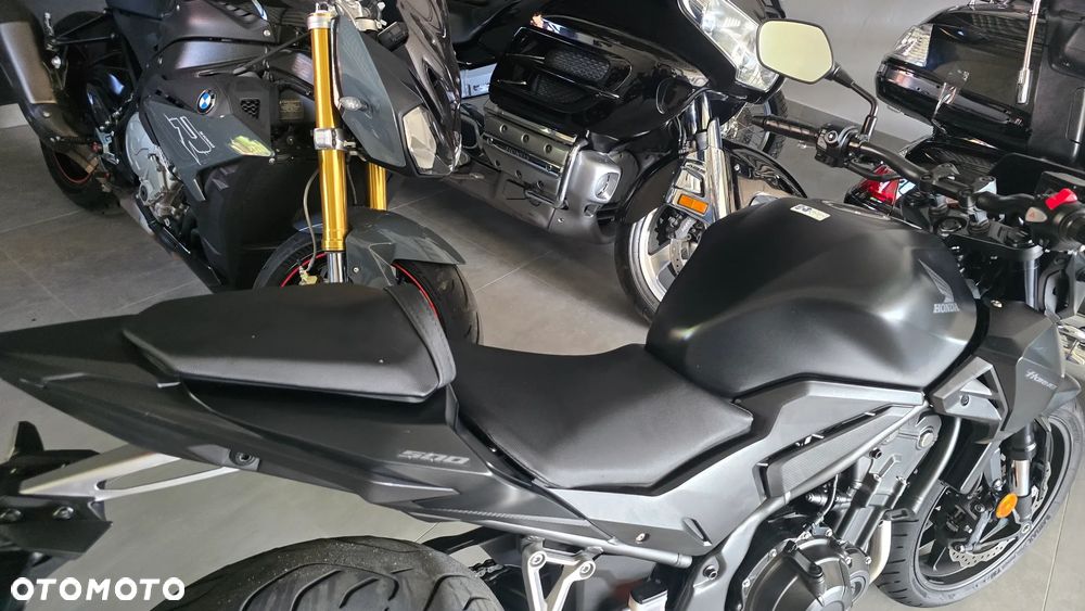 Honda Hornet - 34