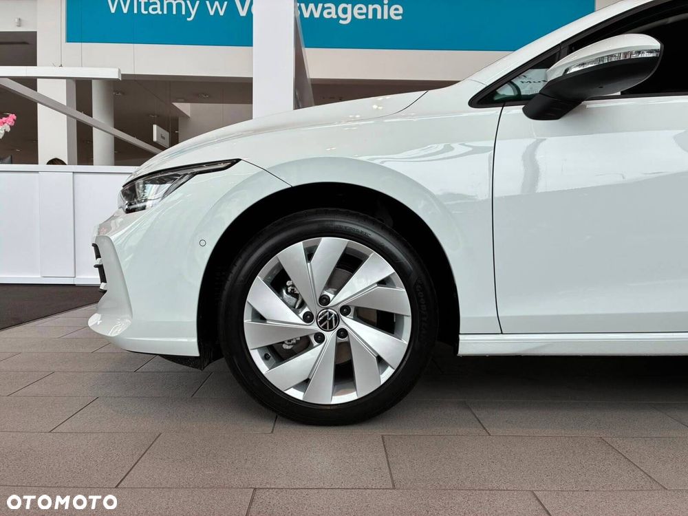 Volkswagen Golf - 27