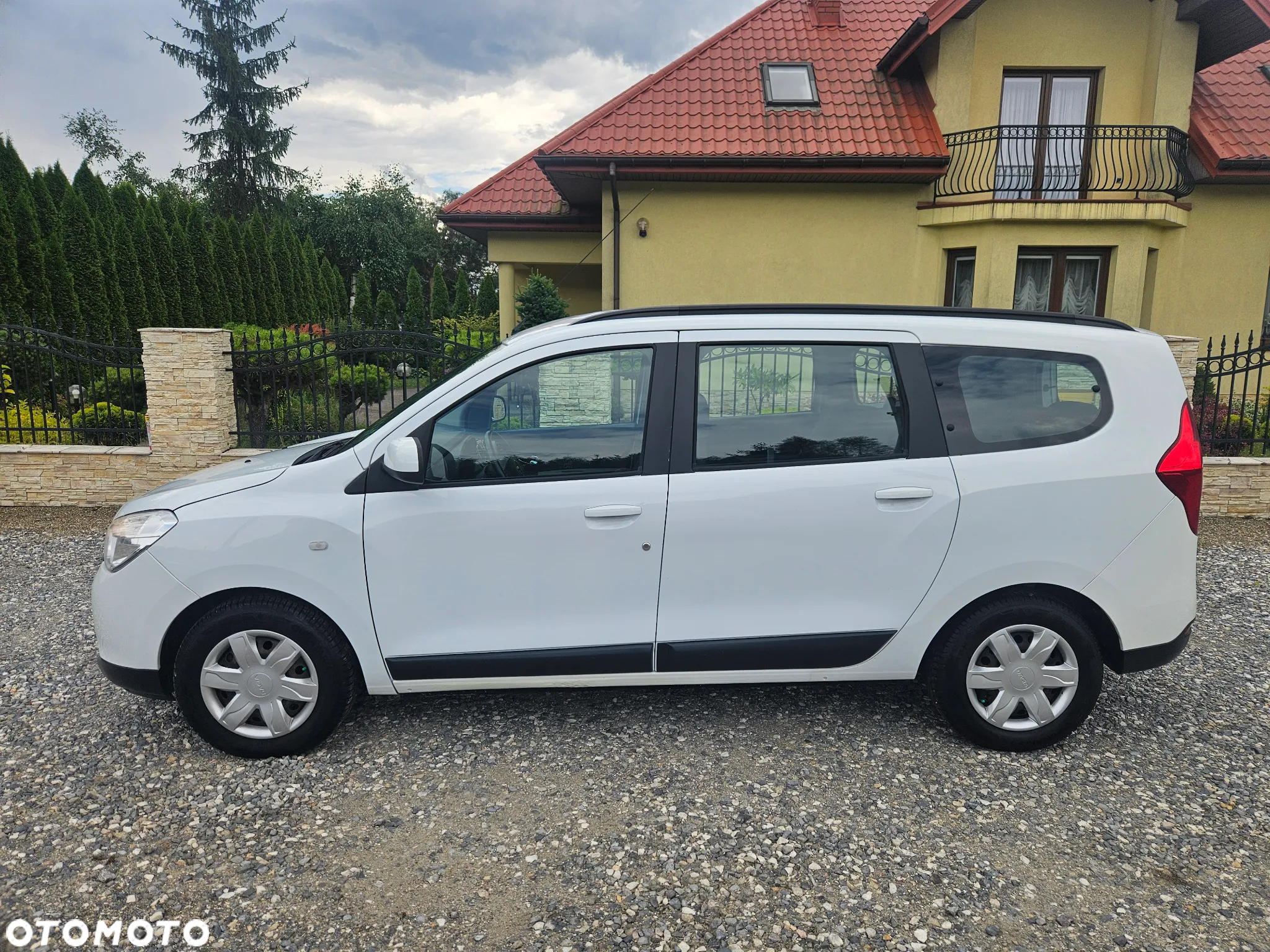 Dacia Lodgy - 4