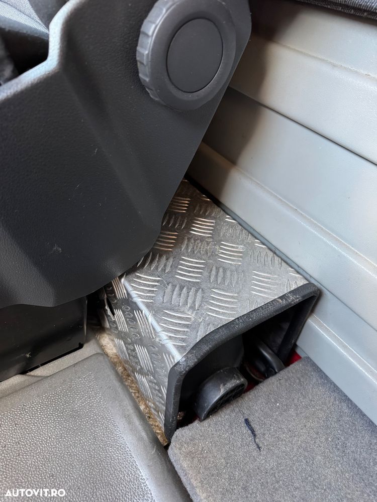 Volkswagen Crafter - 10