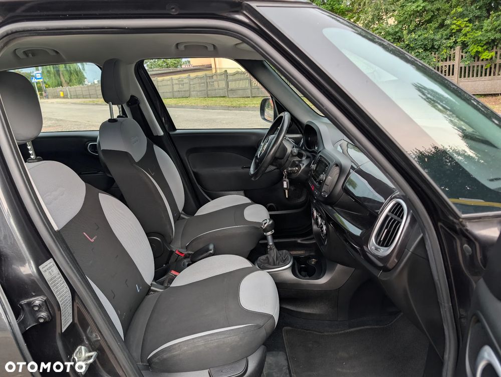 Fiat 500L 1.4 16V Urban Edition - 10