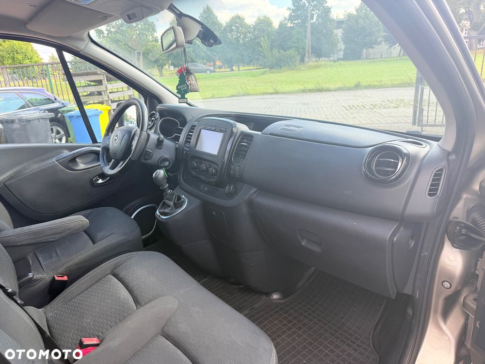 Opel Vivaro - 4