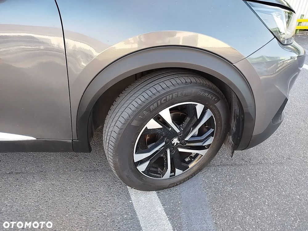 Peugeot 2008 PureTech 130 EAT8 Allure - 34