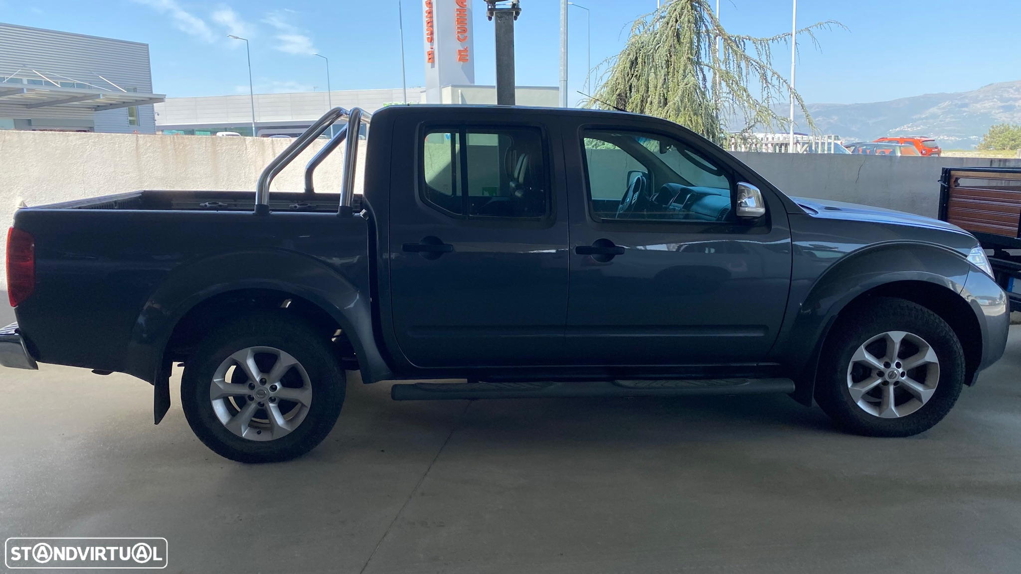Nissan Navara 2.5 dCi CD LE Hi-Tech +P.Premium 4WD - 4
