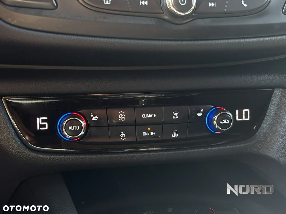 Opel Insignia 1.5 T Enjoy S&S - 25