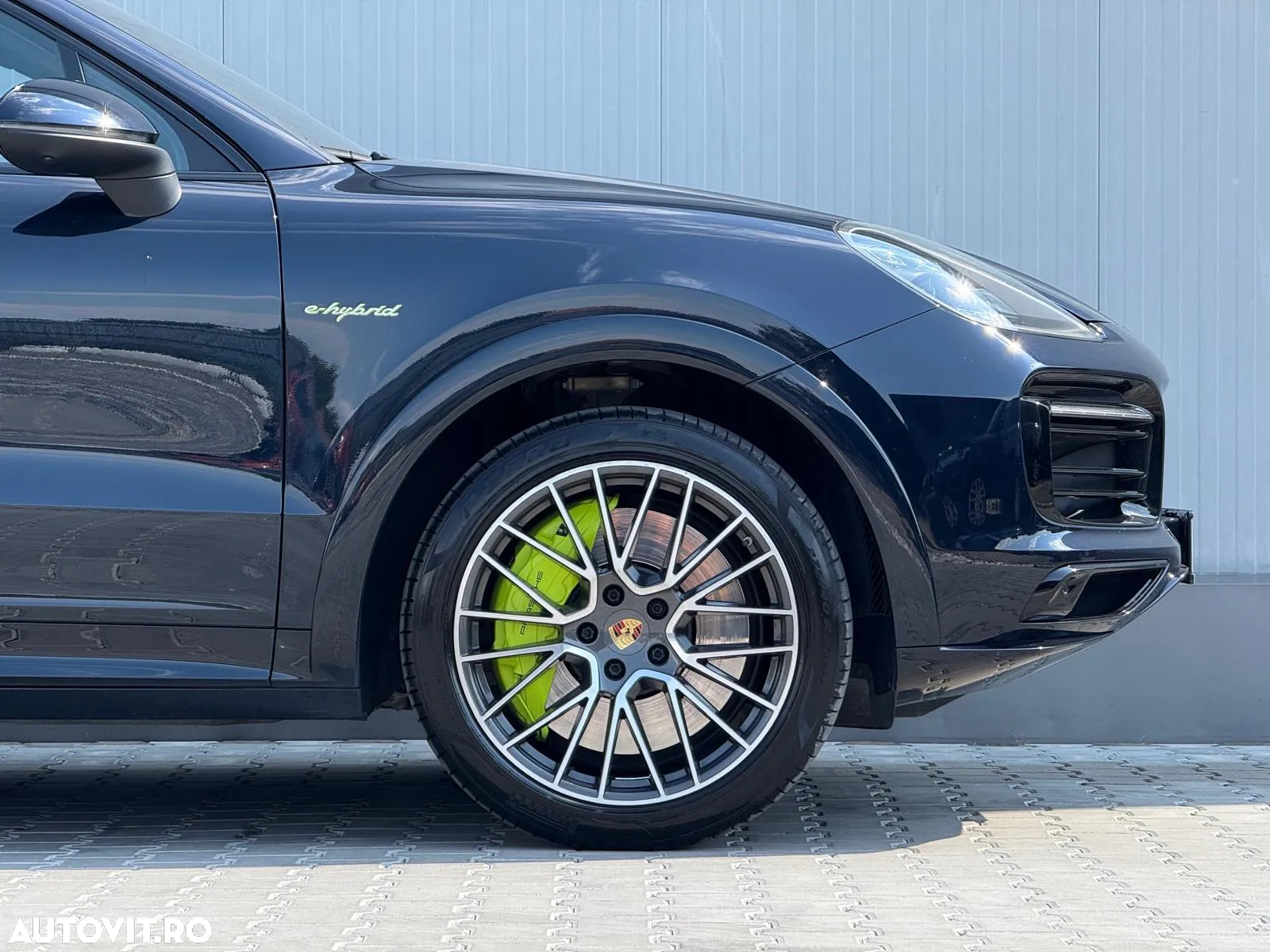 Porsche Cayenne Coupe E-Hybrid Tiptronic S Platinum Edition - 5