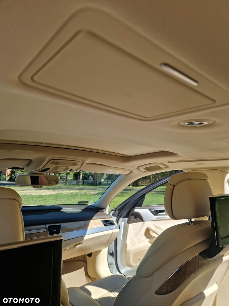 Audi A8 4.2 FSI L Quattro - 15