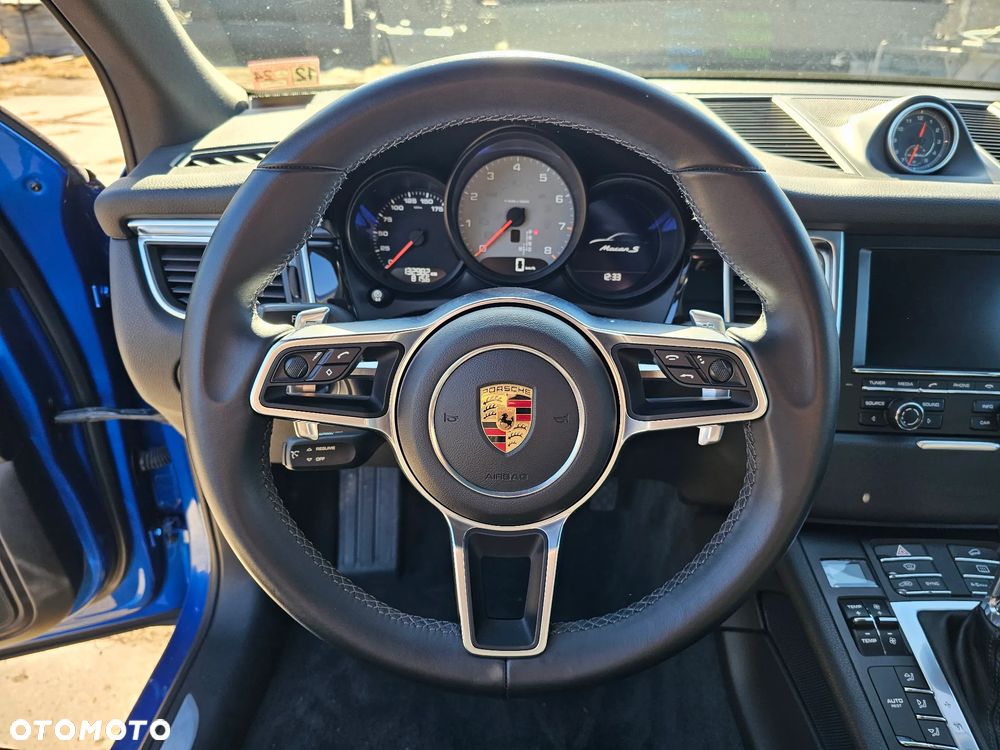 Porsche Macan S - 13