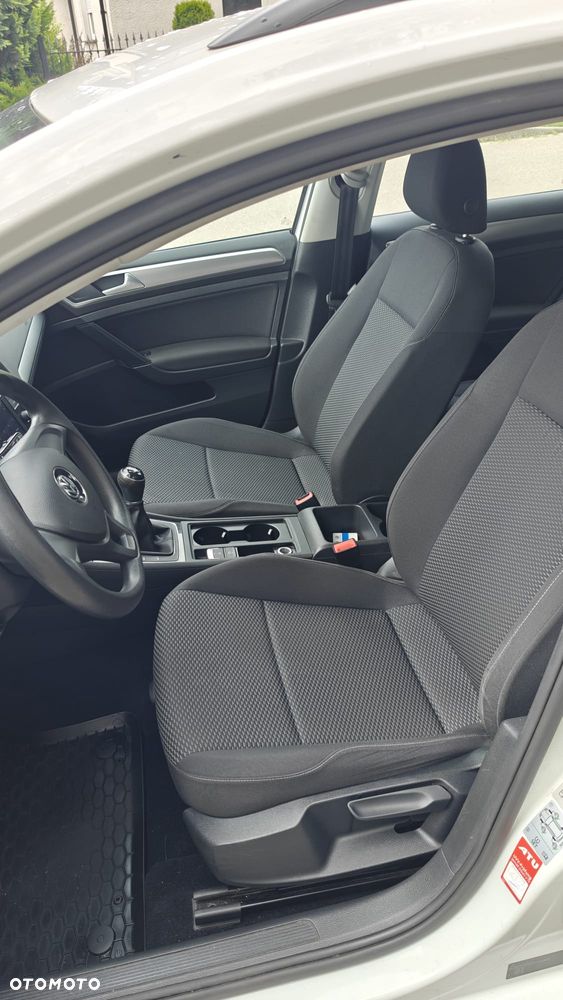 Volkswagen Golf 1.6 TDI BMT Trendline - 11